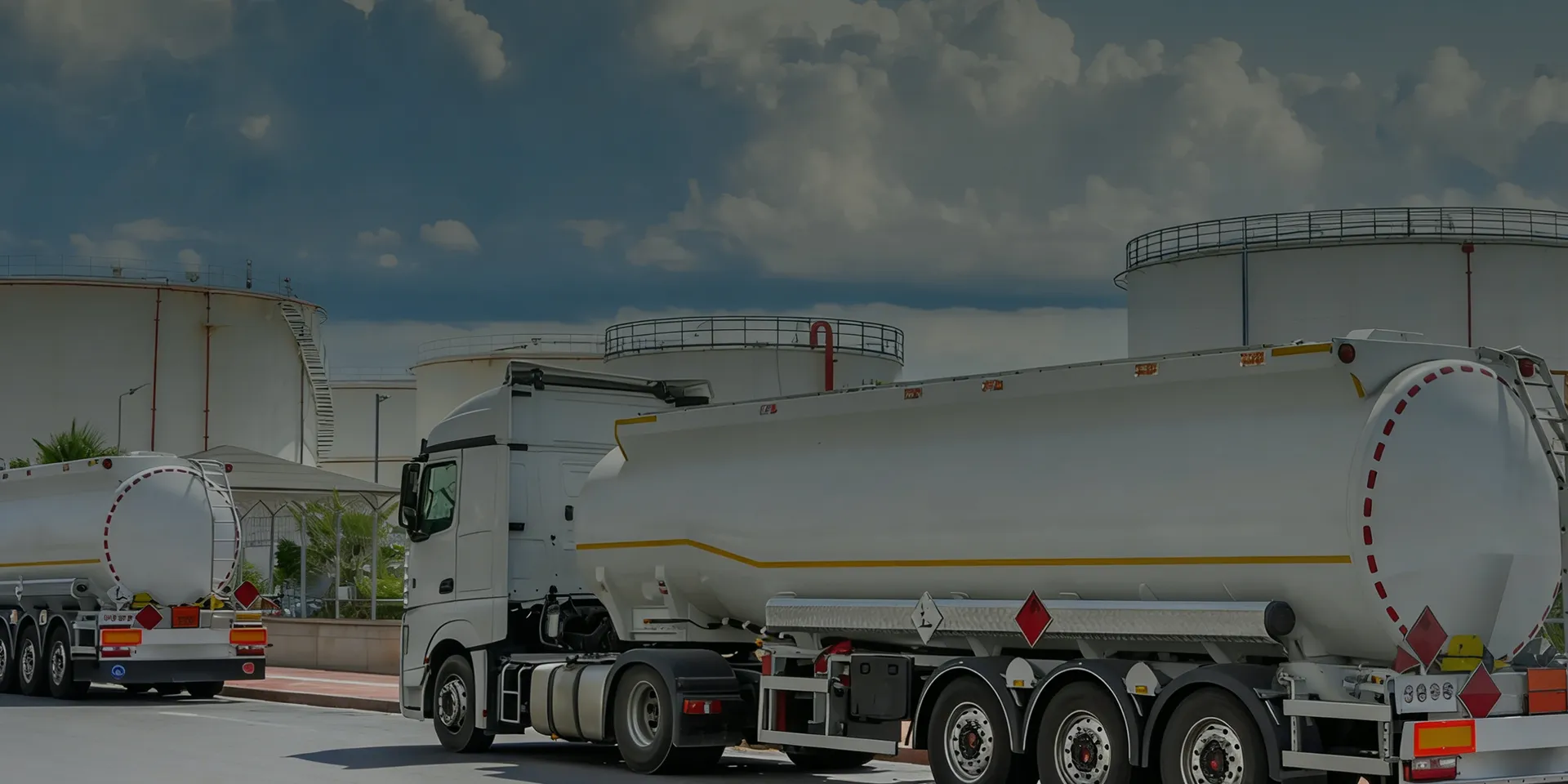 Liquid & Powder Transport Semi Trailer